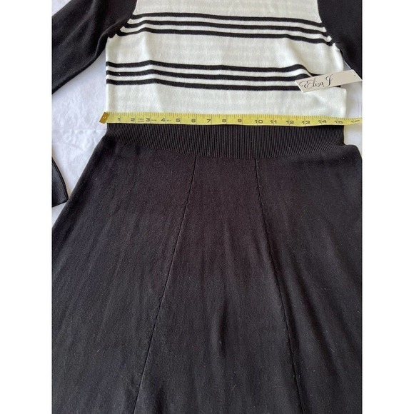 Eliza J Sz MED Sweater Dress Fit & Flare Knit Long Sleeve Black White Striped - Picture 7 of 9